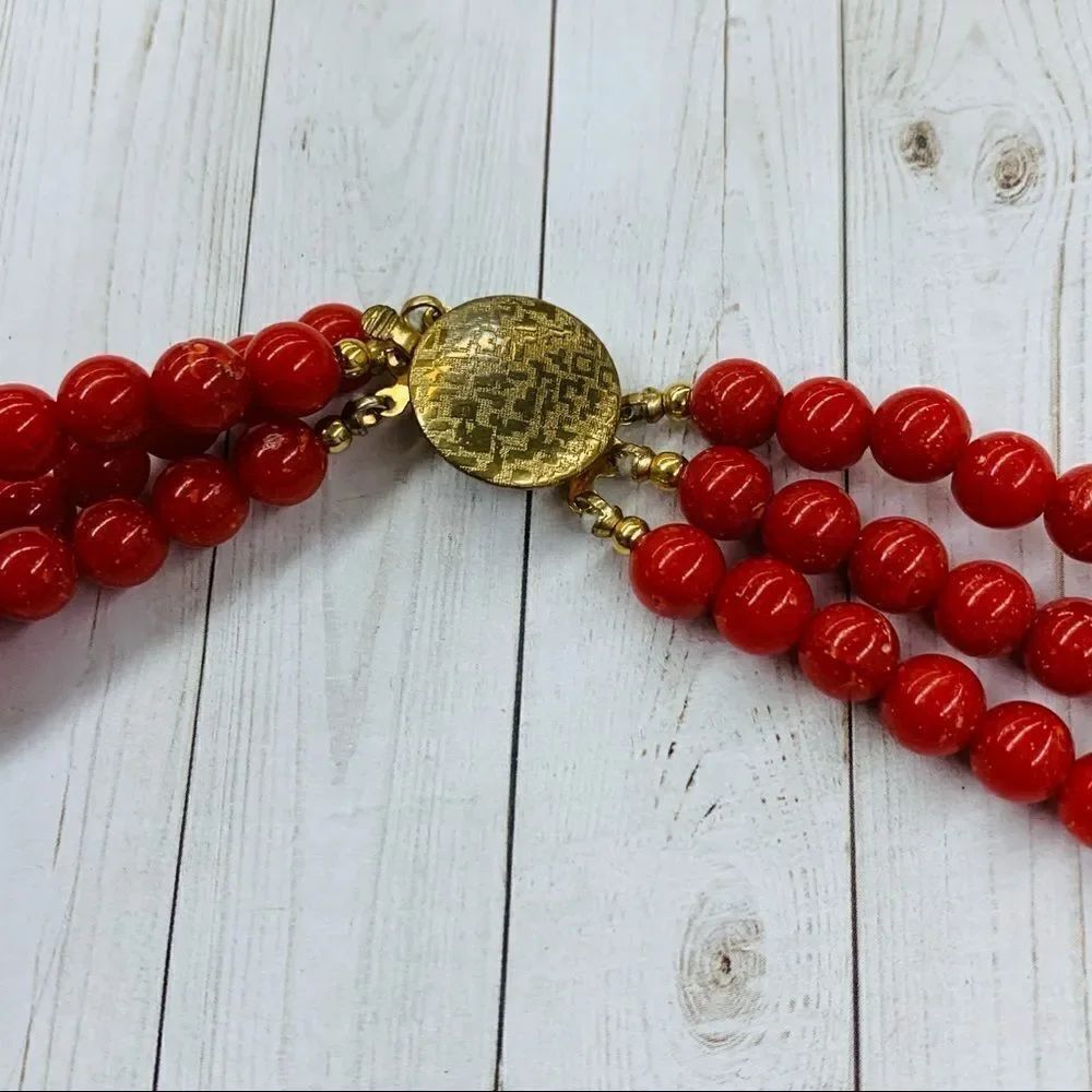 VTG Gold Red Multistrand Beaded Necklace‎ - Picture 2 of 3
